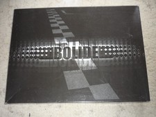 „Bolide" von Ghenos Games mit  2 zusätzlichen Rennstrecken und deutscher Regel