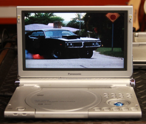 Panasonic dvd la95 portable - 9",