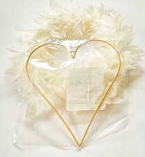 Dekoherz, Metall-Herz in Goldfarben, 18 x 20 cm.