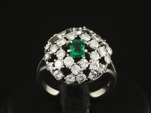 Wertvoller smaragd brillant - smaragd,