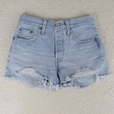 Vintage Levis 501 Jeans Shorts Damen Gr. 27 Hose Distressed Stonewashed Hellblau
