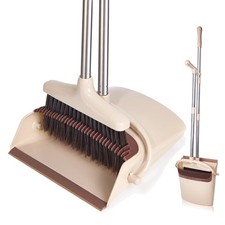 Kehrgarnitur mit langem Stiel