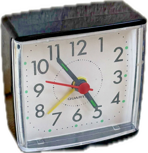 Kleiner qartz wecker aus ddr - kleiner,