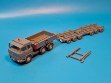 Wiking 1:87 / H0 Magirus-Deutz Schwerlastzugmaschine "DB" mit Straßenroller