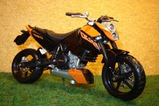 1:18 KTM 690 Duke 3 Schwarz