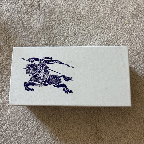 Neue burberry limited - neue, edition