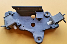 Audi A4 2.8 V6 ACK ALG Halteplatte 3915240259 mit 2x Magnetventil AGR 026906283H