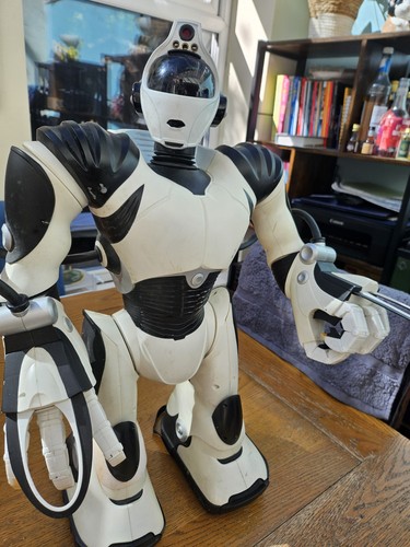 Wowwee robosapien ohne - wowwee, v2