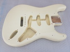 1984 squier fender - by,