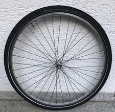 Fahrrad Vorderrad, 28 Zoll, inkl. Qualitätsreifen von Schwalbe mit Pannenschutz