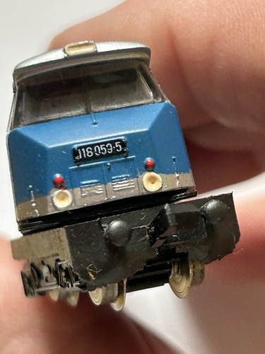 Diesellok spur - diesellok, n
