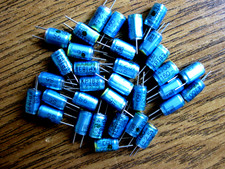 30 NOS Ero-Kondensatoren 4,7
