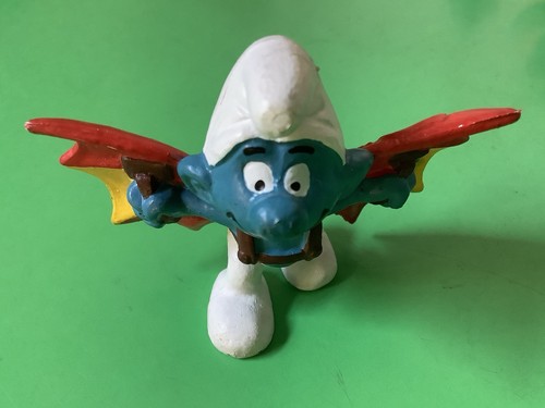 Vintage hang glider smurf - vintage,
