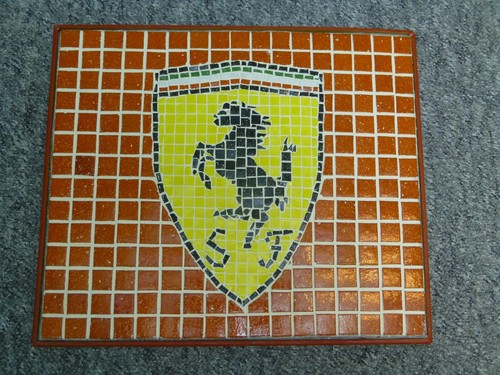 Ferrari logo emblem - ferrari, fliesen