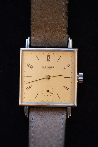 Nomos tetra karat - nomos,
