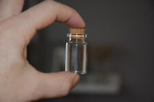 Glasfläschchen 4,0cm mit