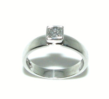 Damen / Damen, 18carat/18ct Weiss Gold Solitaire Diamant Ring UK Größe J