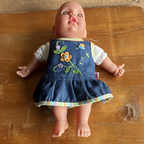 Puppe bayer ähnlich - Ähnlich, baby