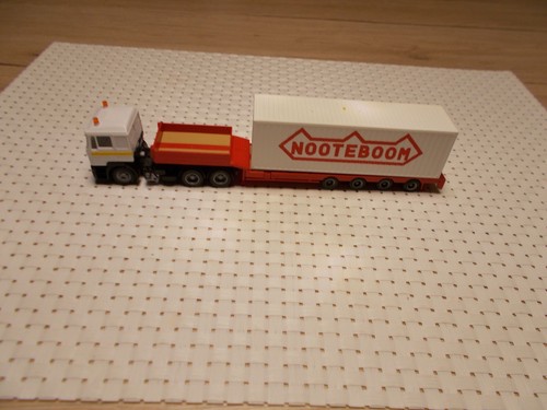 Herpa man schenker mit - man,