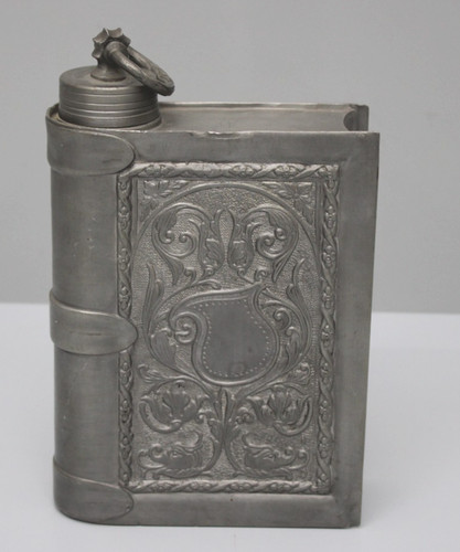 Flasche aus zinn form eines - flasche,
