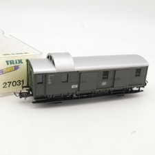 Trix H0 27031 Gepäckwagen der
