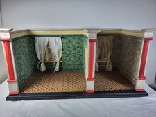 antike 2-tlg. Puppenstube um