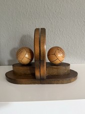 Zwei Art Deco-Buchstützen aus Holz mit Rugbyball Verzierung 14 x 14 x 18cm