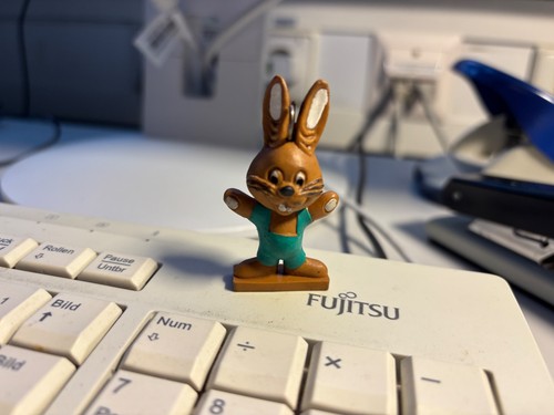 Vaillant hase werbefigur - vaillant,