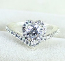 1.16 Karat Herz Form Rund