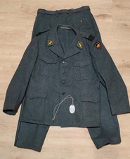 Schweizer Armee Uniform L