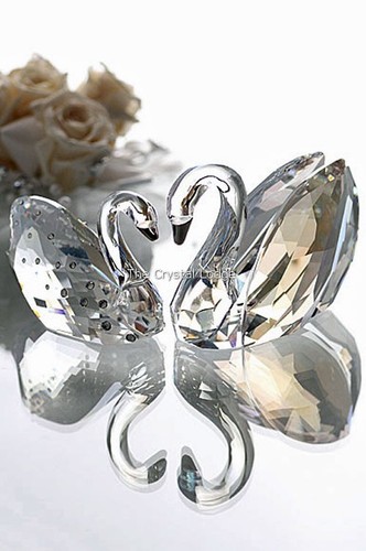Swarovski kristall love - swarovski, swans