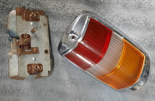Rücklicht fassung kleine - +,