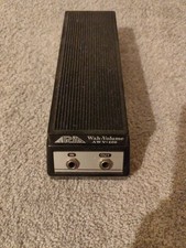 Aria AWV 100 Wah Volume Pedal