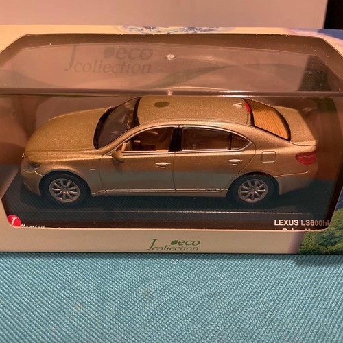 Kyosho lexus ls600hl 43 - lexus,