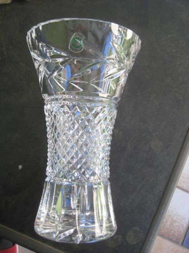 Blumenvase aus bleikristall - blumenvase,