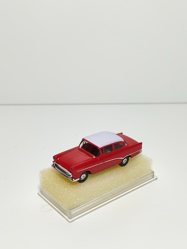 Brekina opel rekord rot - p1,