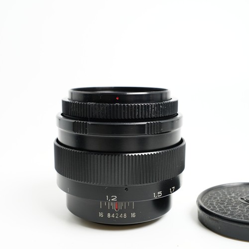 Jupiter 85mm 2 - f/2, m42