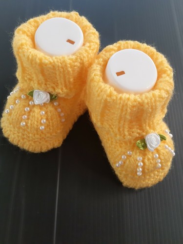 Babyschuhe selbstgestrickte - babyschuhe,