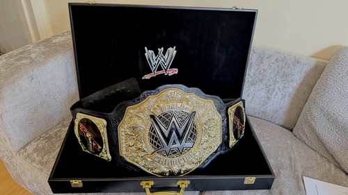 Wwe world heavyweight - world,