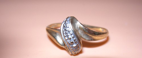 Vintage ring solid gold - vintage,