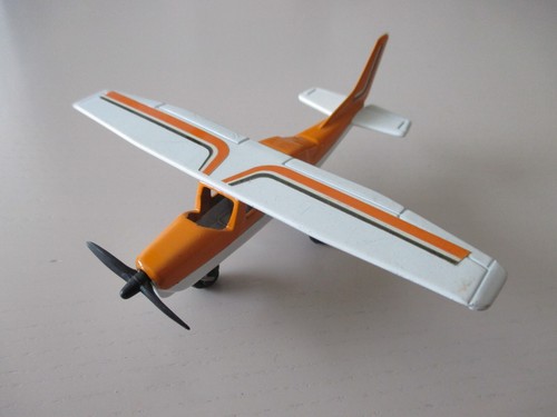 Cessna 210 selten - 210, (1974)