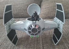 STAR WARS Kenner Hasbro Imperial TIE Fighter inkl.  Pilot Figur mit Funktion