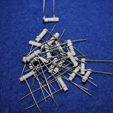 20 Röhrchenkondensatoren 8,2 pF / 500 V Ingelen NOS