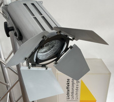 TEC Easylight SPAZIO 250W mit Torblende  -Shop-, Event- u. Messebeleuchtung-