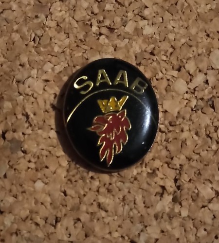 Pin saab scania auto - pin's,