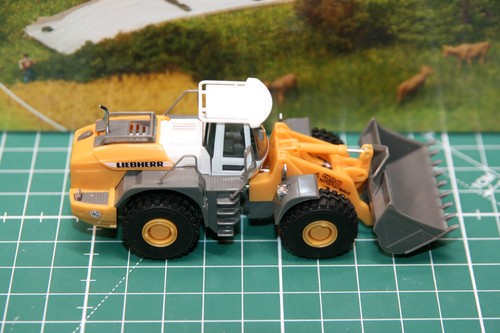 Herpa 148122 001 liebherr - liebherr, l580