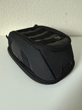 SW-Motech Magnetischer