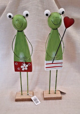 Frosch Gartendeko Fensterdeko aus Holz & Metall mit Herz oder Blume 35 x  7 cm