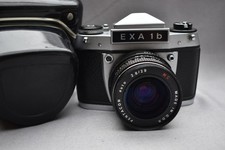 EXA 1b , mit Objektiv Pentacon