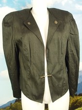 Neuwertig aus leichter Seide